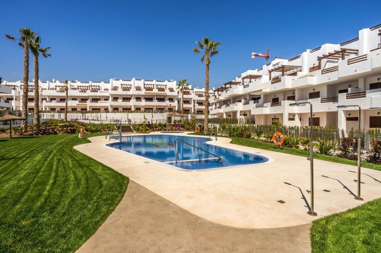 Lujoso Apartment San Juan De Los Terreros Luaran gambar